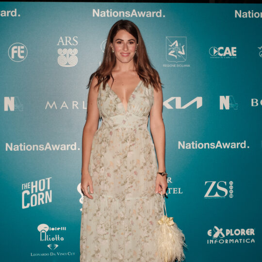 https://www.nationsaward.com/wp-content/uploads/2021/08/SIM6769-540x540.jpg